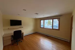 1040 Indiana, Trenton, NJ 08638 - Photo 7