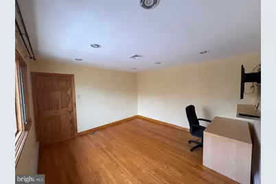 1040 Indiana Ave, Trenton, NJ 08638 - Photo 9