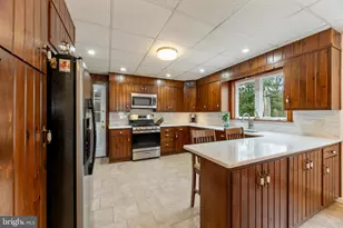 111 Norcross Cir, Hamilton Township, NJ 08619 - Photo 13