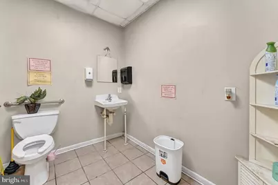 266 Parkway Avenue, Trenton, NJ 08618 - Photo 9