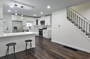 121 Dickinson Ave, Hamilton Township, NJ 08629 - Photo 11