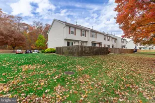 35 Dunmoor Ct S, Hamilton Township, NJ 08690 - Photo 31