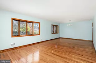 16 Royal Oak Rd, Lawrence Township, NJ 08648 - Photo 5