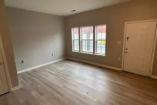 1050 Lamberton St, Trenton, NJ 08611 - Photo 5