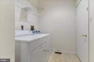 105 St Clair Ct, Princeton, NJ 08540 - Photo 15