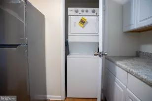 45 Middle Rose St, Trenton, NJ 08618 - Photo 7