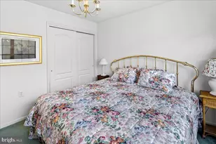 208 Sunflower Ln, Princeton Junction, NJ 08550 - Photo 29