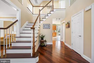 40 Rembrandt Way, Hightstown, NJ 08520 - Photo 3