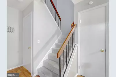 8 Beckett Court, Ewing Township, NJ 08628 - Photo 7