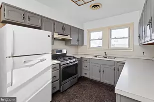 140 Maddock Ave, Hamilton Township, NJ 08610 - Photo 13
