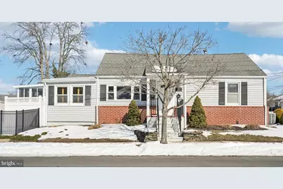 201 Lillian Avenue, Hamilton Township, NJ 08610 - Photo 1