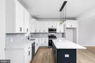 250 McAdoo Ave, Hamilton Township, NJ 08619 - Photo 9