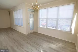 611 Masterson Ct, Ewing Township, NJ 08618 - Photo 9