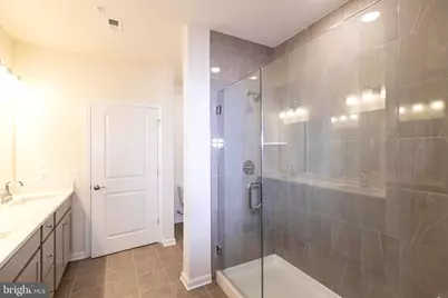 1 Culvert #211, Princeton Junction, NJ 08550 - Photo 27