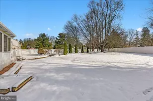 27 W Cartwright Dr, Princeton Junction, NJ 08550 - Photo 31