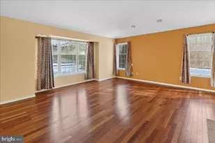 7 Redwood Ct, Princeton Junction, NJ 08550 - Photo 9