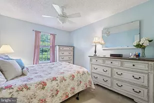 209 Castleton Ct, Pennington, NJ 08534 - Photo 9