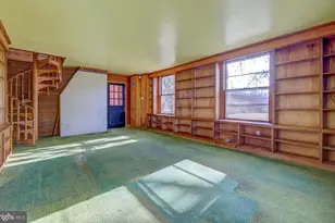 25 Elm Ridge Rd, Pennington, NJ 08534 - Photo 9