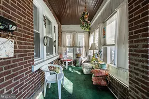 29 Laurel Ave, Trenton, NJ 08618 - Photo 3