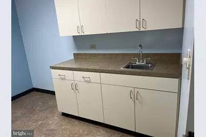 2103 Klockner Road, Hamilton Township, NJ 08690 - Photo 7