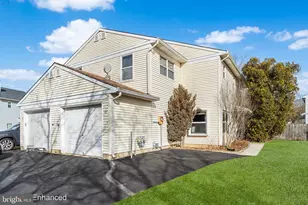 17 Vintage Dr, East Windsor Township, NJ 08520 - Photo 1