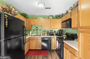 17 Vintage Dr, East Windsor Township, NJ 08520 - Photo 3