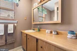 17 Vintage Dr, East Windsor Township, NJ 08520 - Photo 17