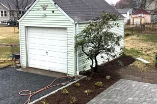 864 Whitehorse Mercerville Rd, Hamilton Township, NJ 08610 - Photo 13