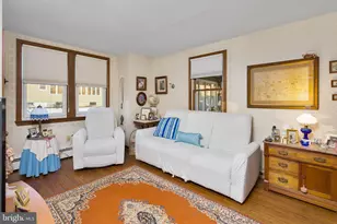 156 Tettemer Ave, Hamilton Township, NJ 08610 - Photo 7