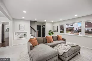 42 Hazelhurst Ave, Trenton, NJ 08638 - Photo 7