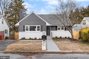 42 Hazelhurst Ave, Trenton, NJ 08638 - Photo 1