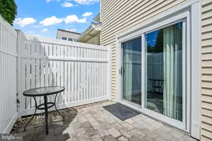 126 Mill Run E, Hightstown, NJ 08520 - Photo 15