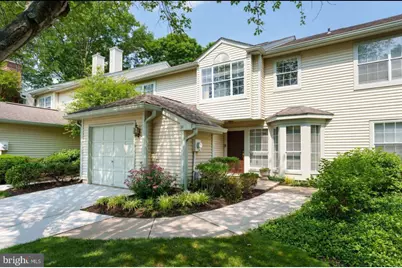 14 Kensington Court, Princeton, NJ 08540 - Photo 1