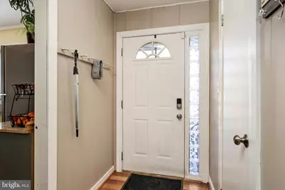 61 Covington Drive, East Windsor Township, NJ 08520 - Photo 3