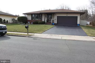 8 Mint Leaf Drive, Hamilton Township, NJ 08690 - Photo 1