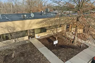 8 Quakerbridge Plaza, Hamilton Township, NJ 08619 - Photo 1