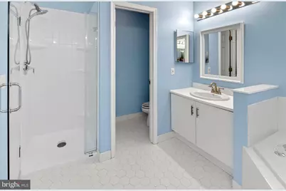 200 Amberleigh Drive, Pennington, NJ 08534 - Photo 25