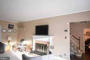 525 Cleardale Ave, Trenton, NJ 08618 - Photo 5