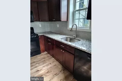 215 Stockton Street, Hightstown, NJ 08520 - Photo 3