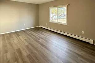 1643 Pennington Rd, Ewing Township, NJ 08618 - Photo 7