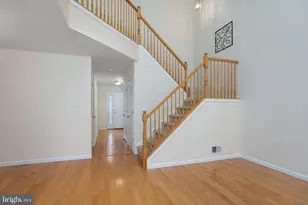 610 Bollen Ct, Pennington, NJ 08534 - Photo 3
