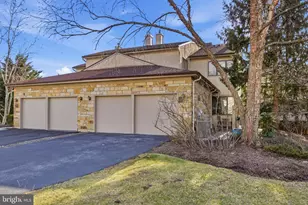 42 Woodmont Dr, Lawrenceville, NJ 08648 - Photo 1