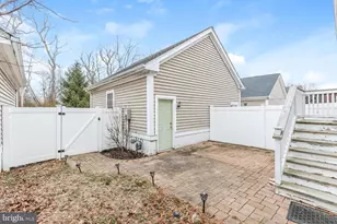 53 Malsbury, Robbinsville Township, NJ 08691 - Photo 23