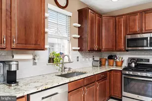 41 Burholme Dr, Hamilton Township, NJ 08691 - Photo 21