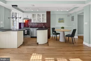 25 Palmer Square W, Princeton, NJ 08542 - Photo 11