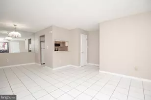 6 Bozarth Ct, Hamilton Township, NJ 08690 - Photo 3