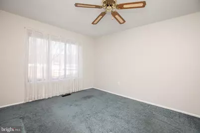 6 Bozarth Court, Hamilton Township, NJ 08690 - Photo 5
