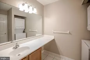 6 Bozarth Ct, Hamilton Township, NJ 08690 - Photo 13