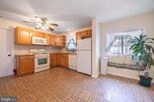 44 Matthew Dr, Hamilton Township, NJ 08690 - Photo 3