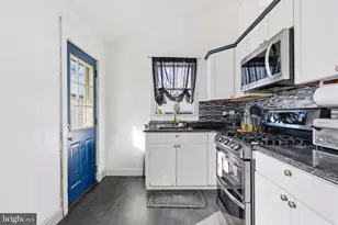 921 Lyndale Ave, Trenton, NJ 08629 - Photo 13